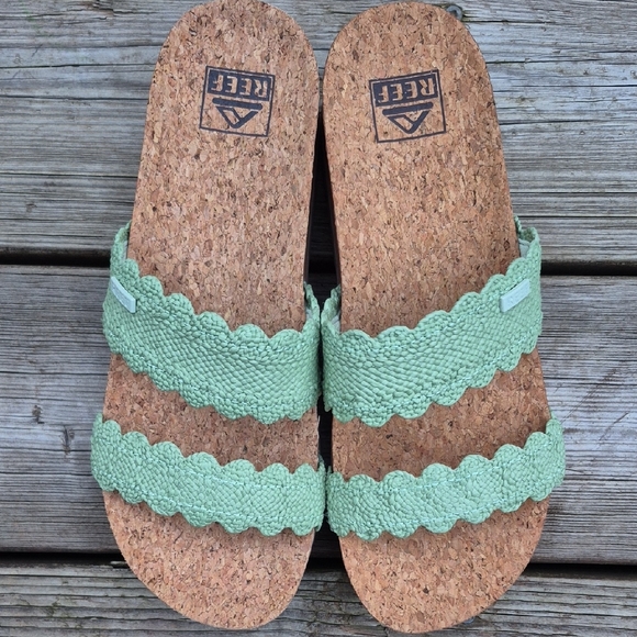 Reef Cusion Vista Higher Strap Sandals - Picture 2 of 9